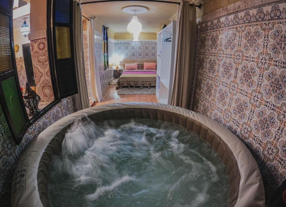 Riad Msholidays Jacuzzi Privatise Marrakech Μαρακές Εξωτερικό φωτογραφία